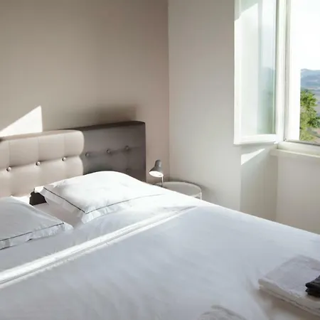 Le Stonghe * Fossombrone