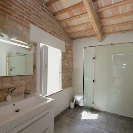 Le Stonghe Vakantiehuis *