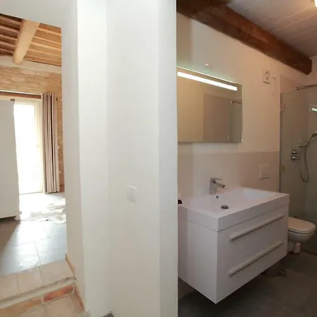 Prázdninový dům Le Stonghe