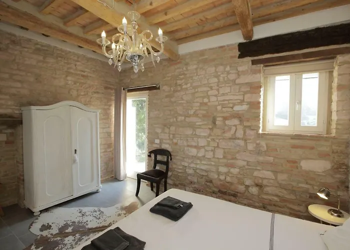 Le Stonghe * Fossombrone